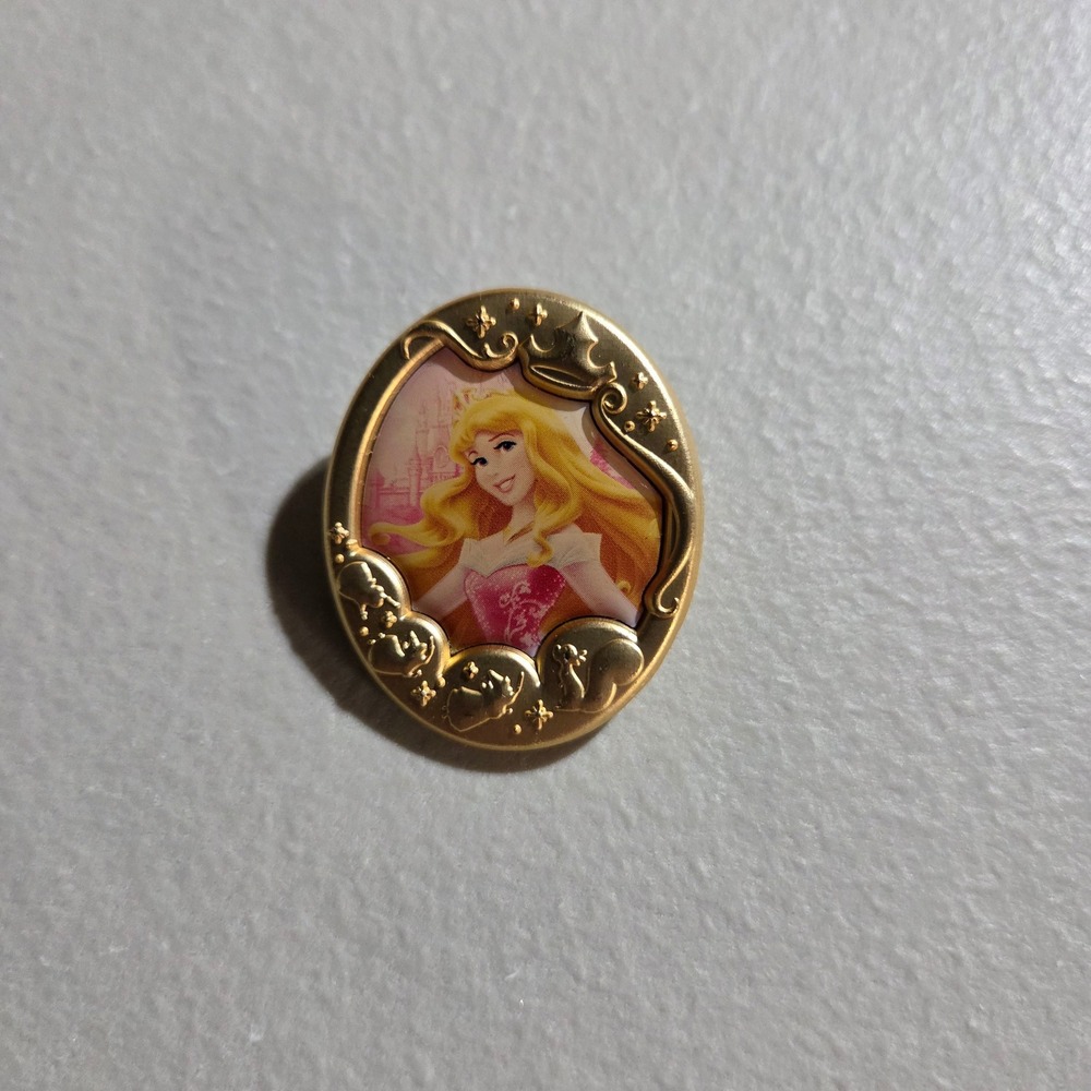Disney Pin Unisex OS Gold Aurora Sleeping Beauty Princess Portrait Frame 2018